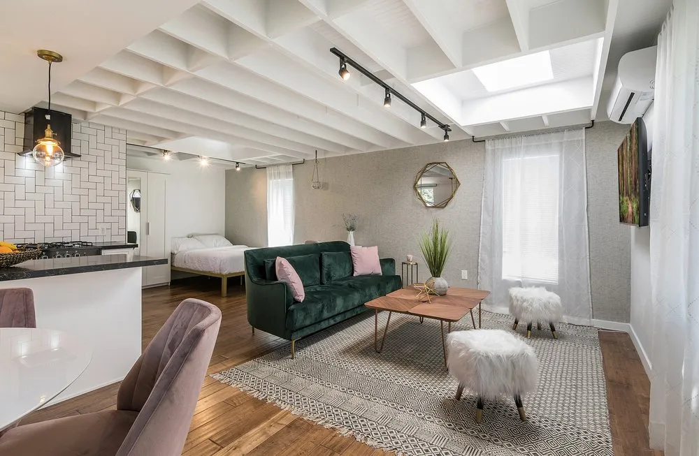 Slide of Cedrus Design & Build