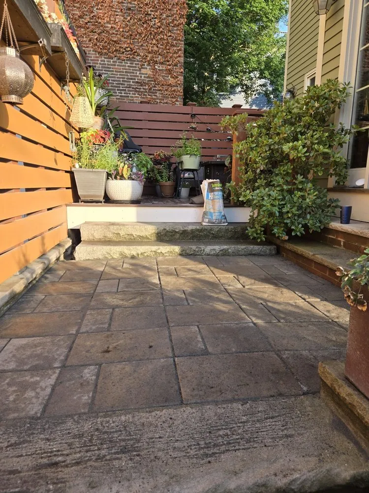 Slide of Celtic Masonry and Tile