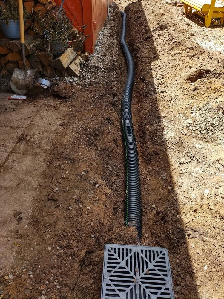 Slide of Ceniceros Construction