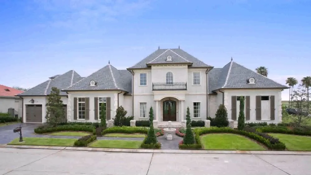 Slide of Central Roofing & Remodeling