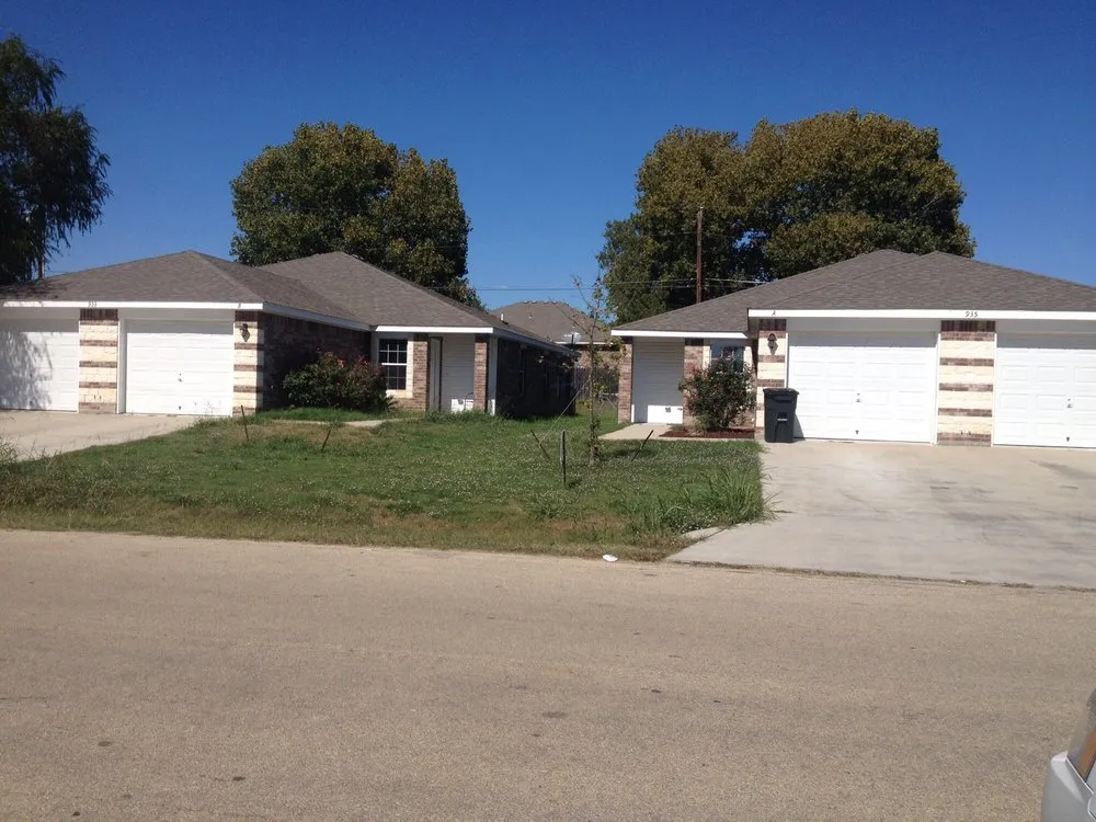 Slide of Central Texas Siding & Roofing