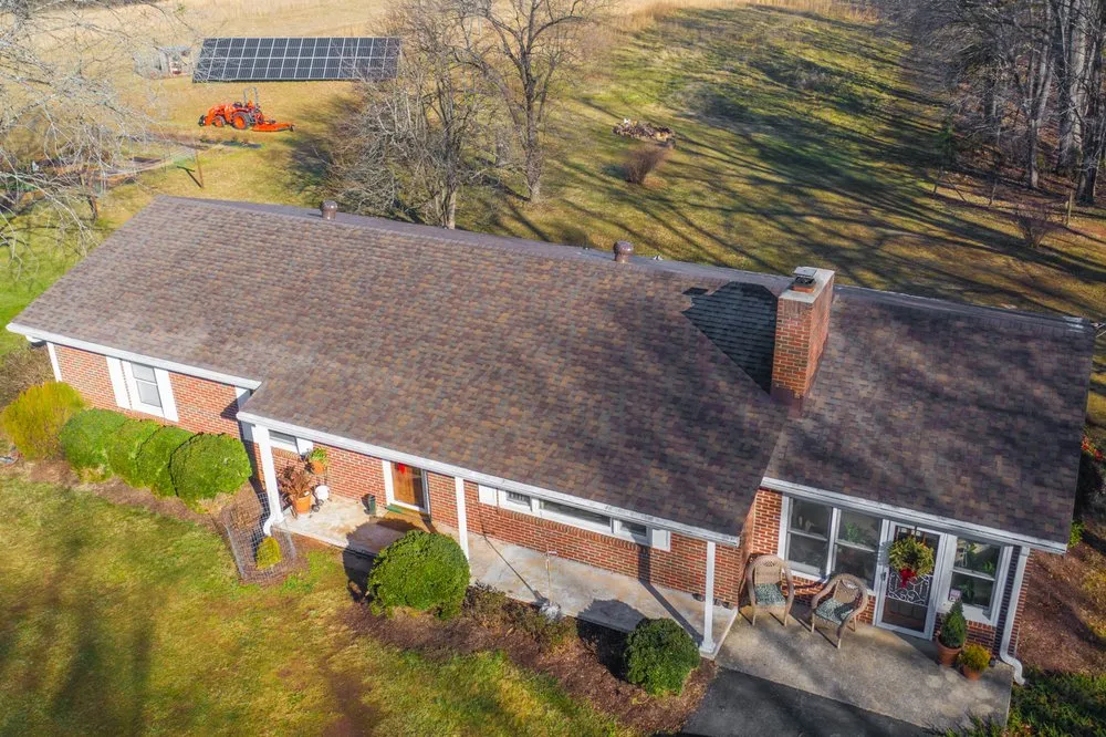 Reliable roof repair experts serving Rice, VA - Cenvar Roofing
