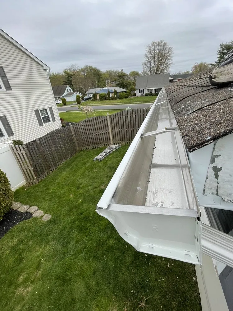 Slide of Cenzo Construction