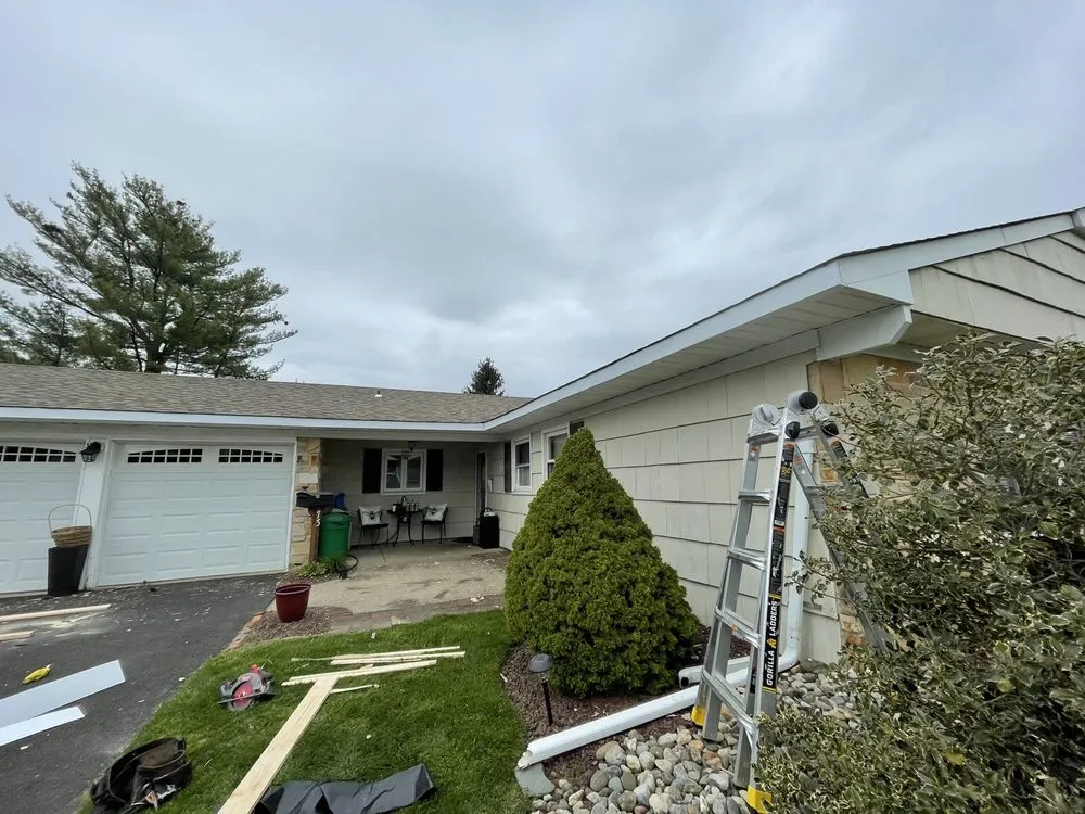 Slide of Cenzo Construction