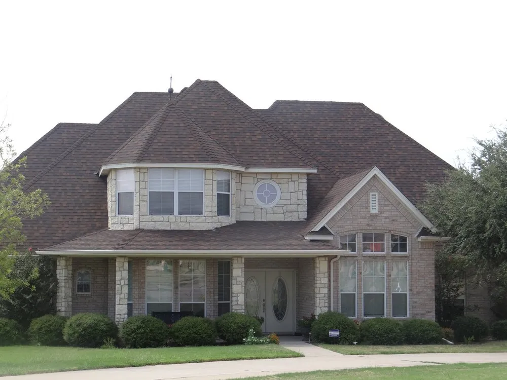 Slide of Cerda Roofing Services