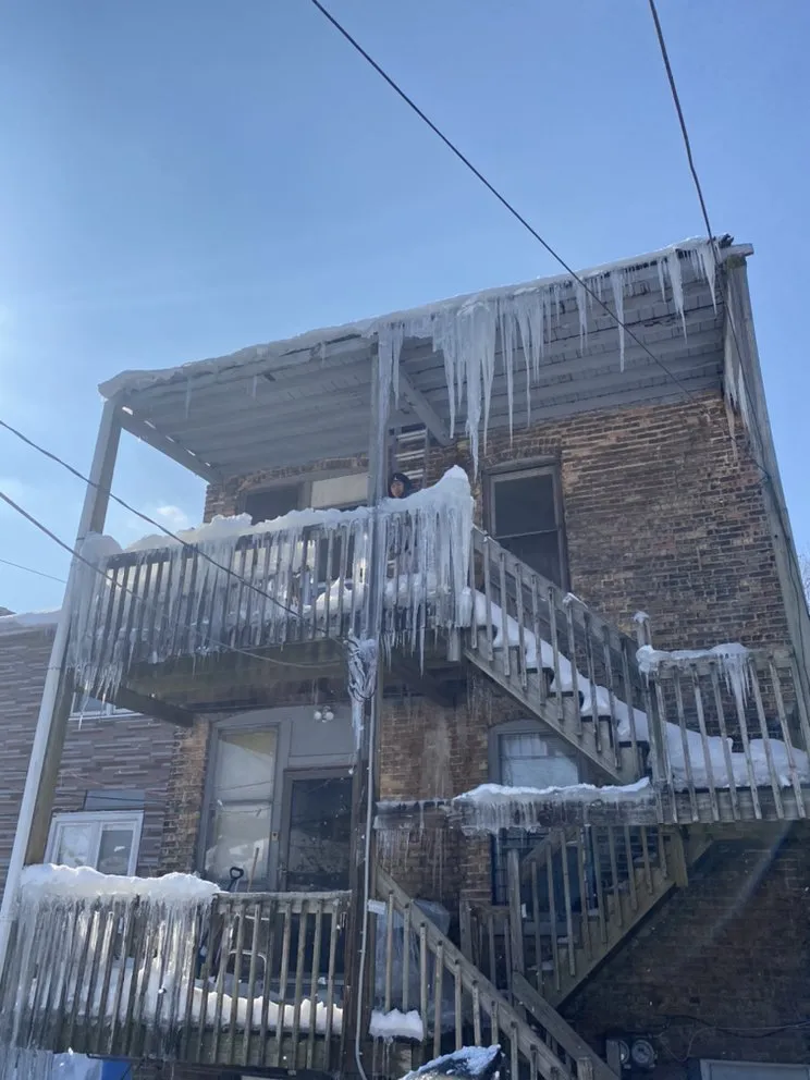 Slide of Cermak Roofing & Tuck Pointing