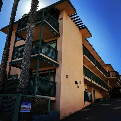 Cert-A-Roof - Riverside Logo