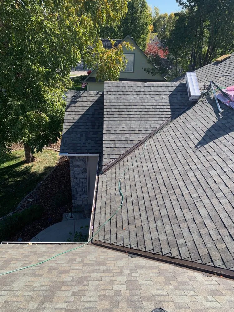 Slide of Cervantes Roofing