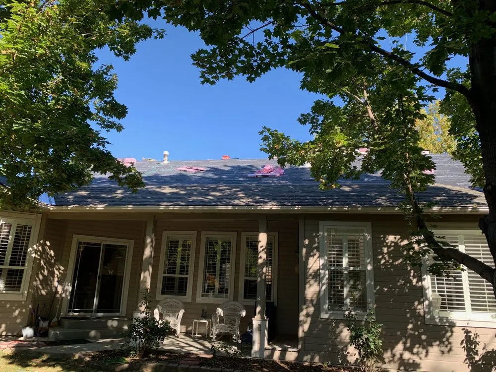 Slide of Cervantes Roofing