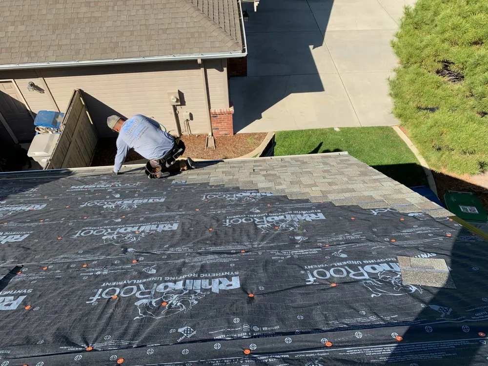 Slide of Cervantes Roofing