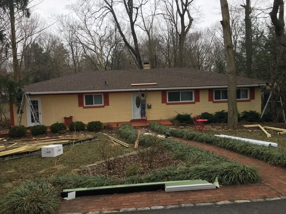 Slide of Cervices Roofing, Gutters, and Siding