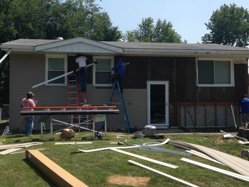 Slide of Cervices Roofing, Gutters, and Siding