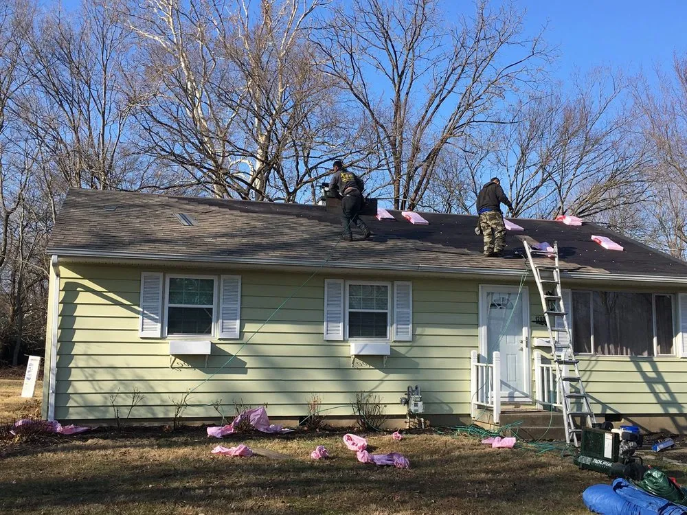 Slide of Cervices Roofing, Gutters, and Siding