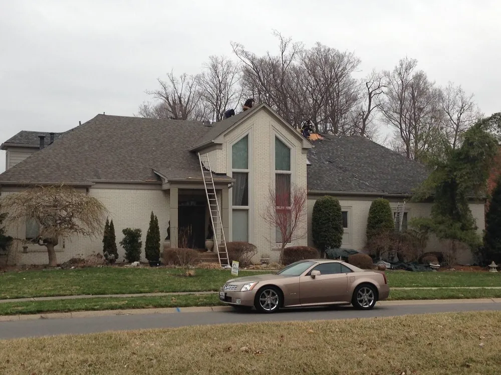 Slide of Cervices Roofing, Gutters, and Siding