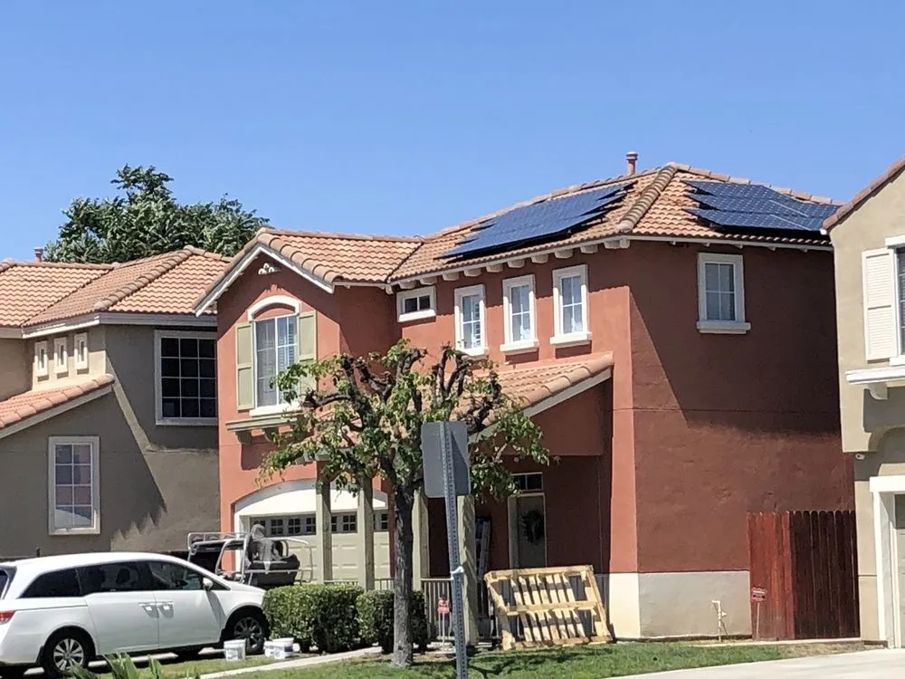 Slide of Cervus Solar & Construction