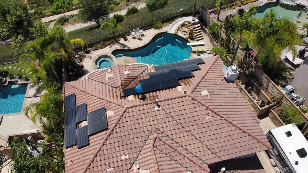 Slide of Cervus Solar & Construction