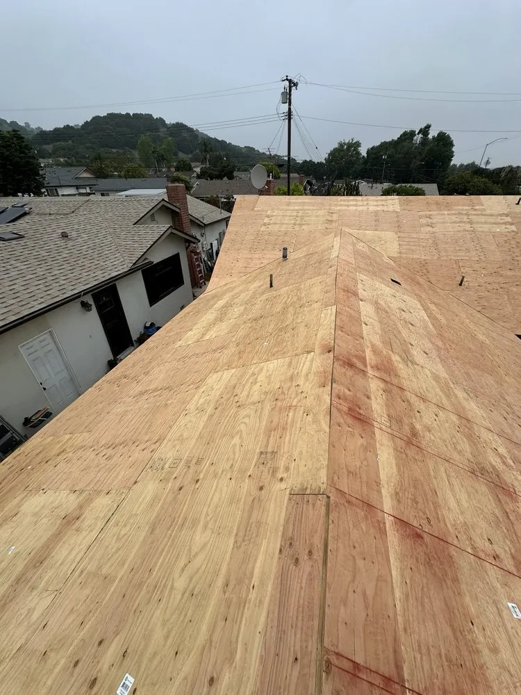 Slide of Cervus Solar & Construction