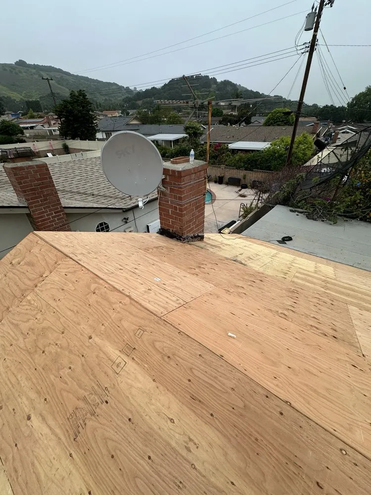 Slide of Cervus Solar & Construction