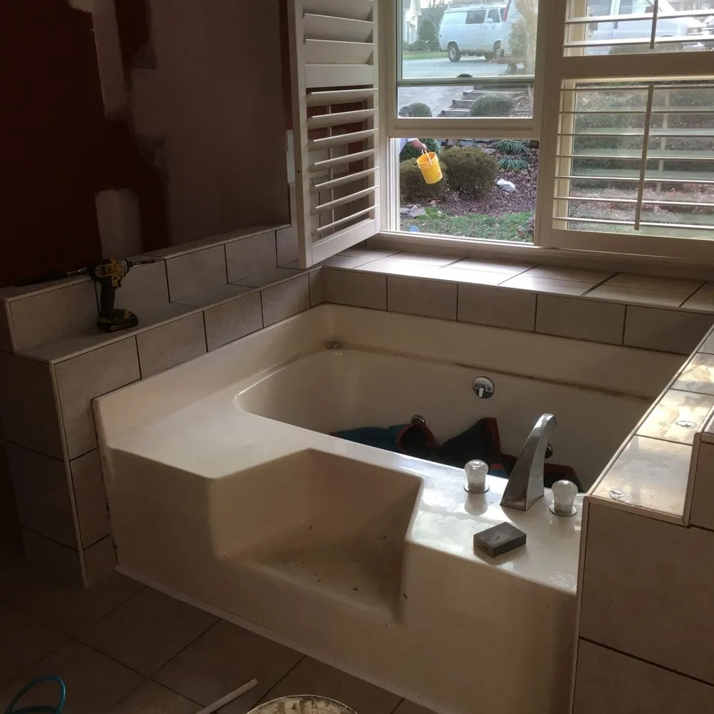 Slide of Cesar Espitia Construction