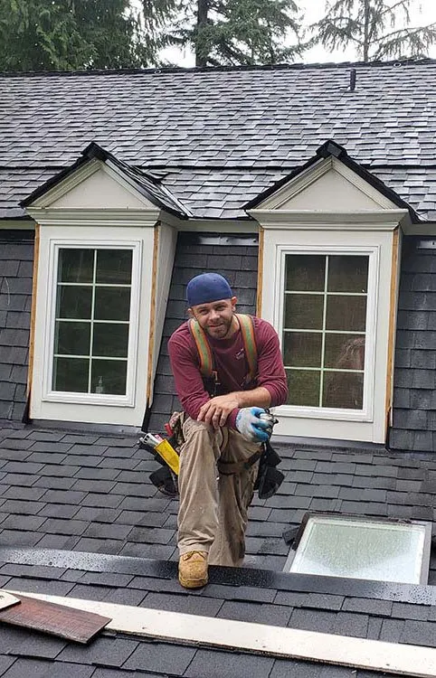 Slide of Cesar's Roofing