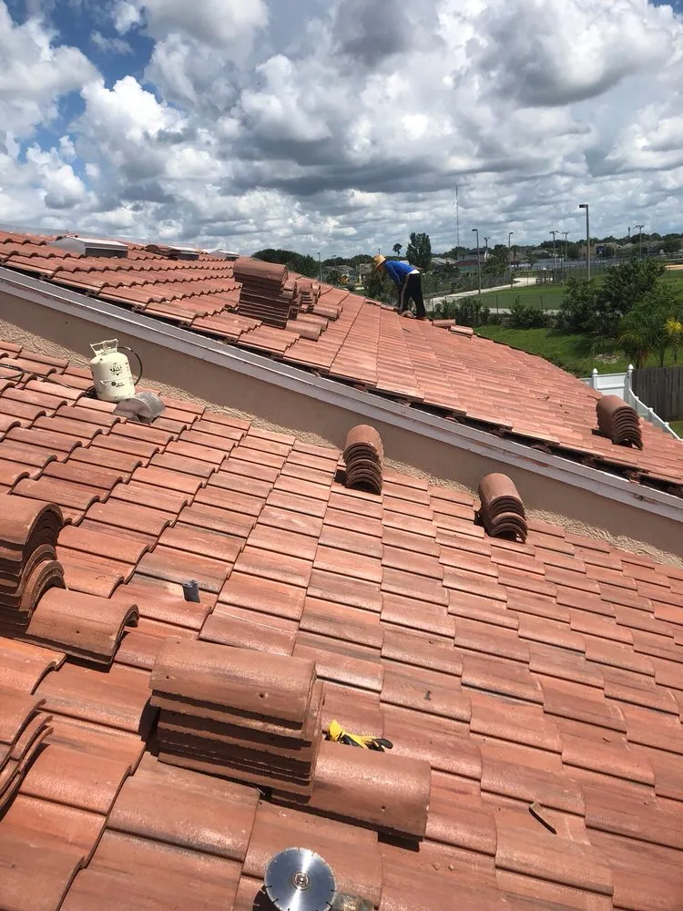 Slide of CFL Roofing