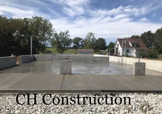 CH Construction Logo