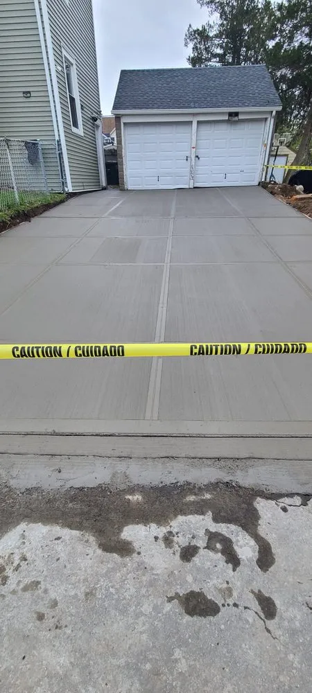 Slide of CH construction USA Corporation