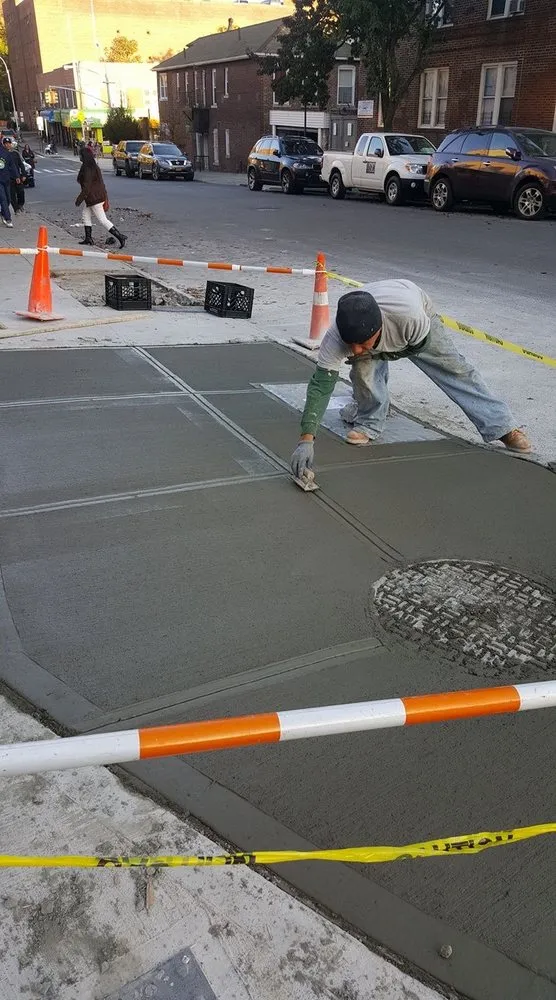 Slide of CH construction USA Corporation