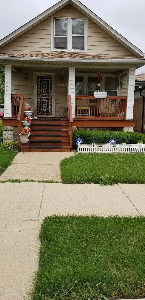 Slide of C&H Exterior Restorations