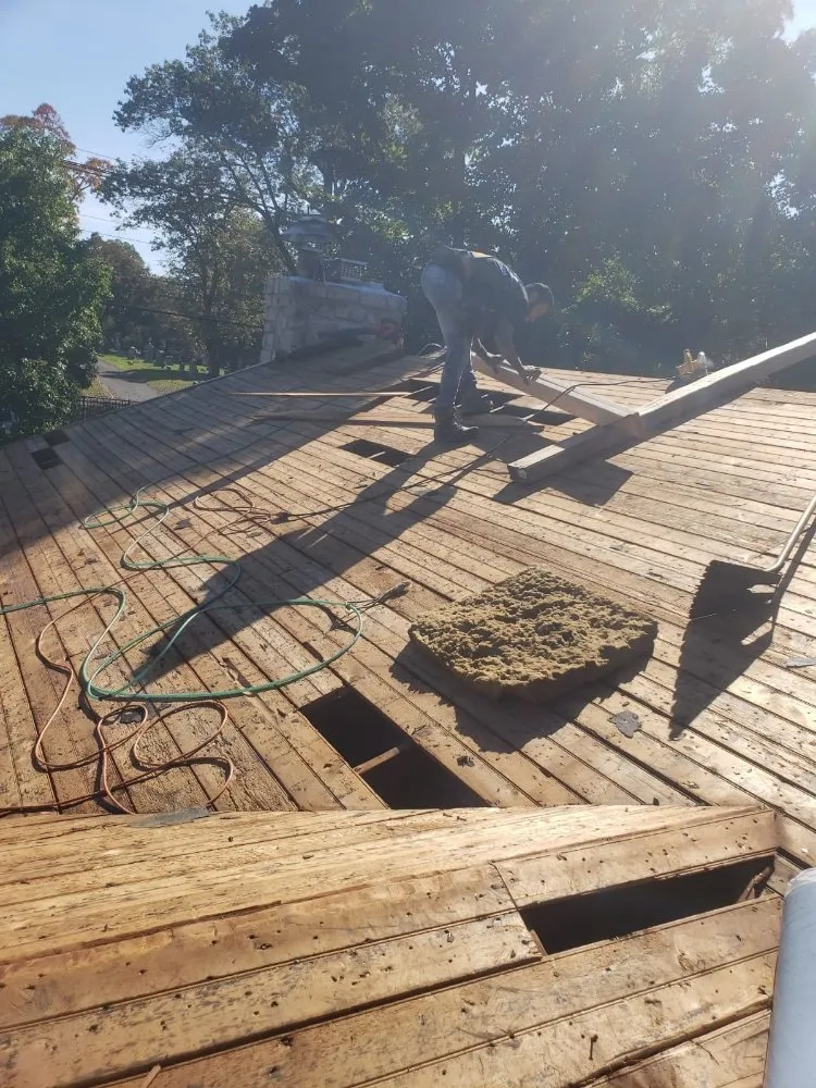 Slide of Chacon General Contractors