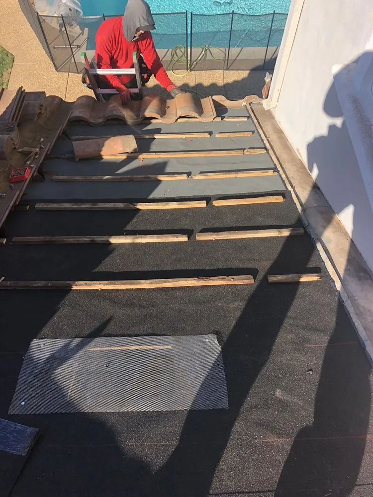 Slide of Chad's Roofing