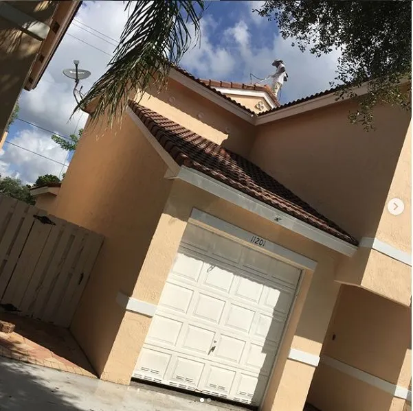 Slide of Champion power washing