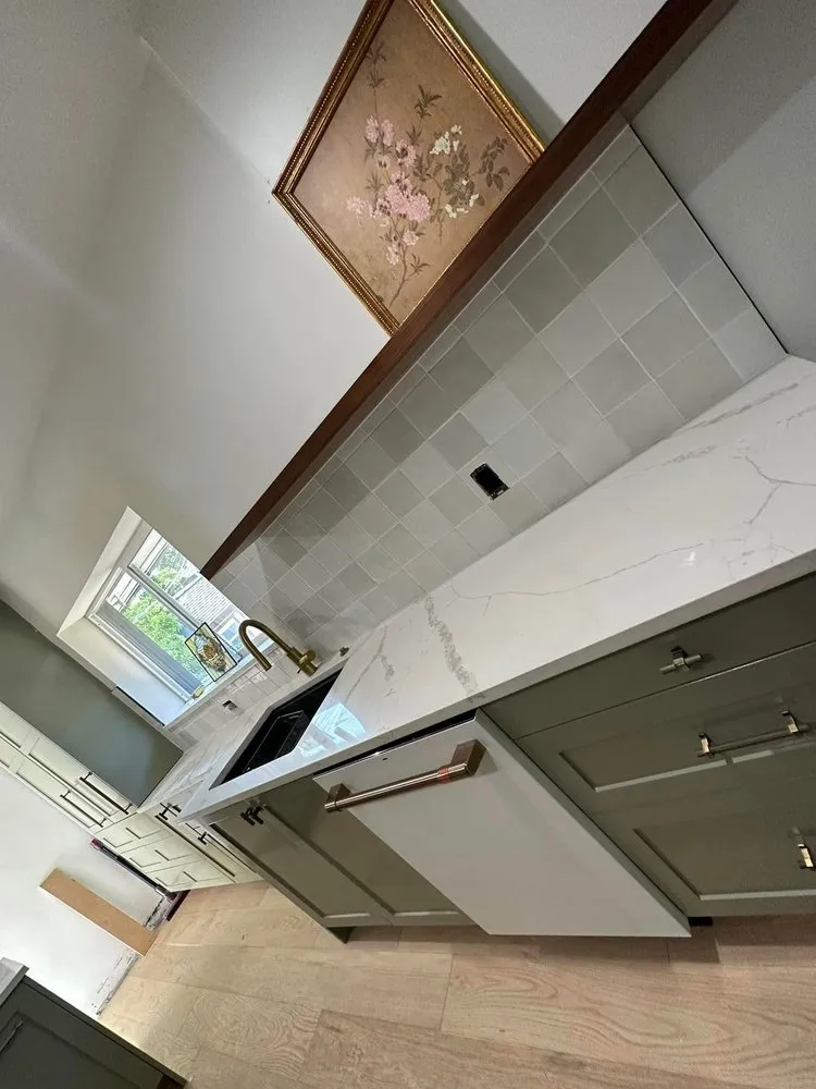 Slide of Champs Roofing