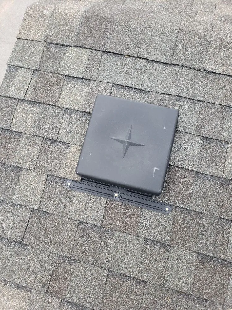 Slide of Chango's Roofing Services