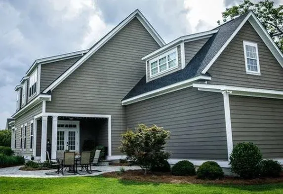 Slide of Chapman Construction