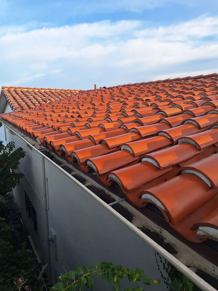 Slide of Charles Johnson Roofing Inc