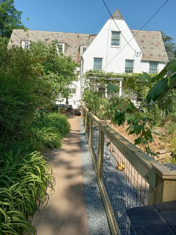 Slide of Charm County Solution