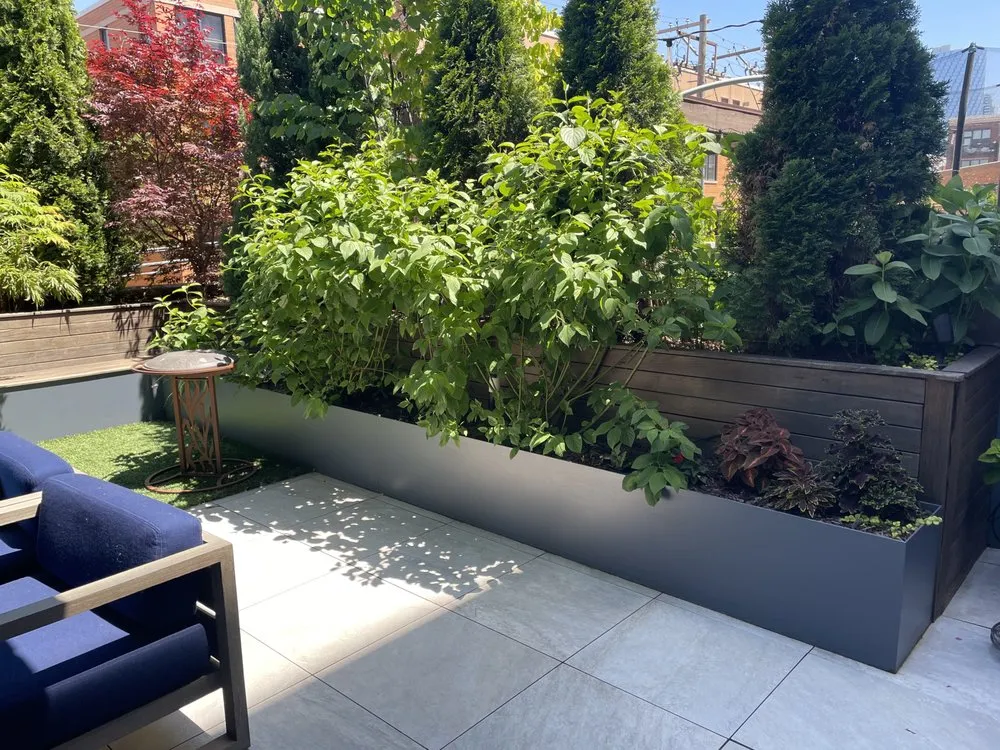 Slide of Chase Roofing & Decks