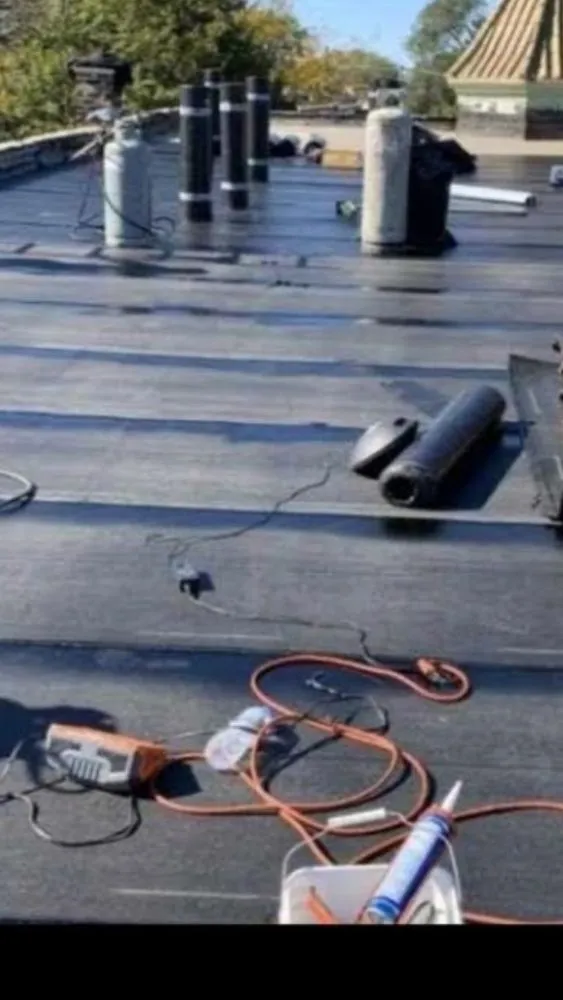 Slide of Chase Roofing & Decks