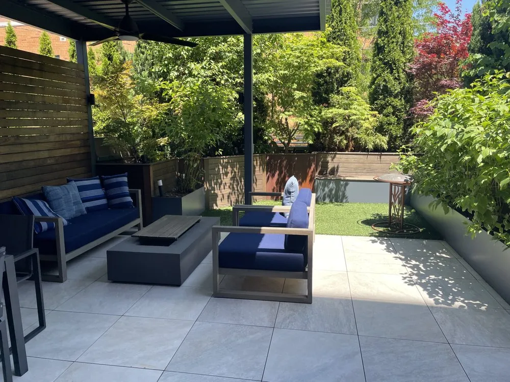 Slide of Chase Roofing & Decks