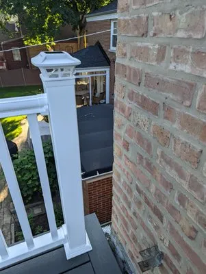 Chase Roofing & Decks Logo