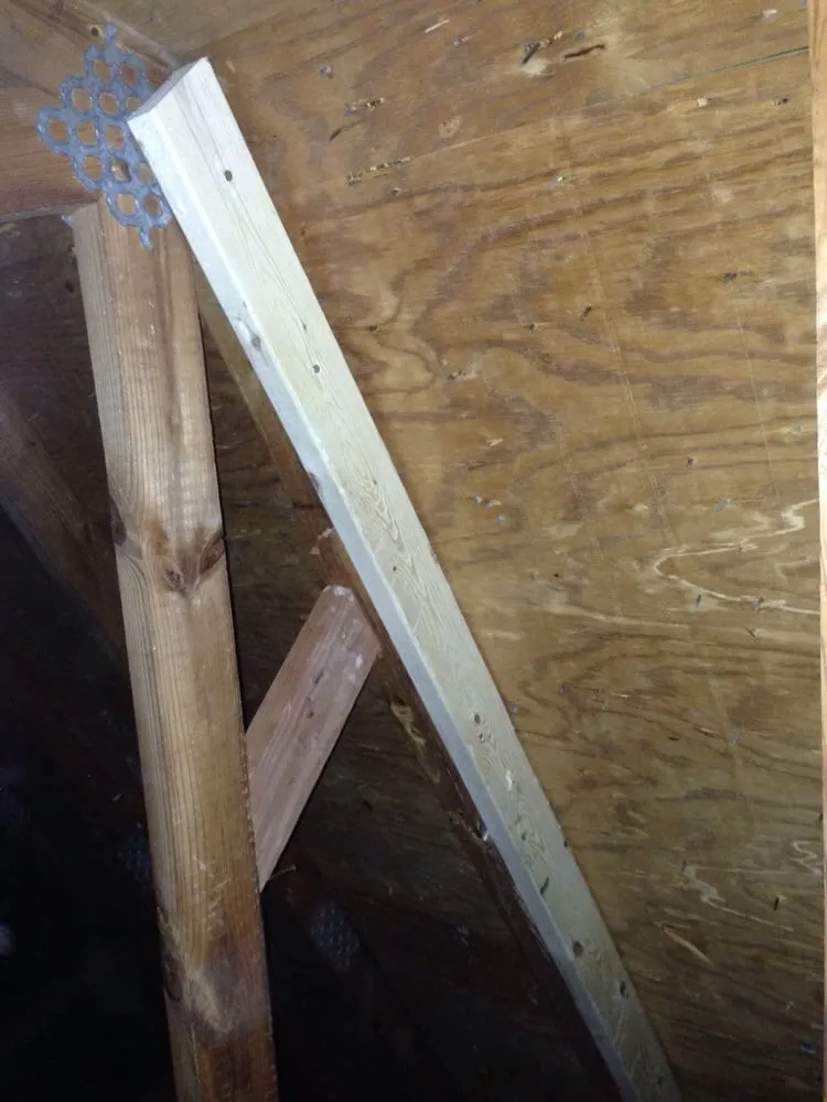 Emergency roof leak repair in Yorktown, VA by Chase Roofing