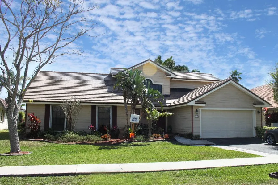 Slide of Chase Roofing