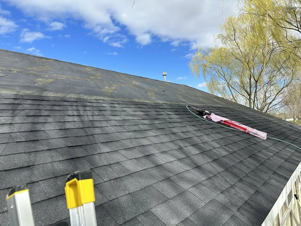 Slide of Chavez Roofing and Construction