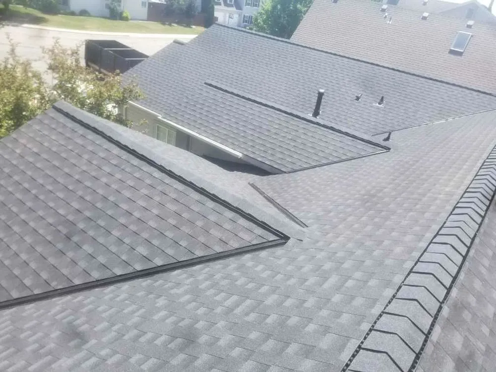 Slide of Chavez Roofing and Construction