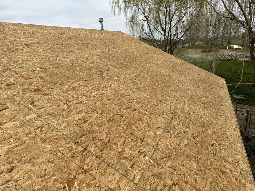 Slide of Chavez Roofing and Construction