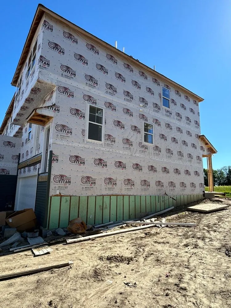 Slide of Chavez Siding & Construction