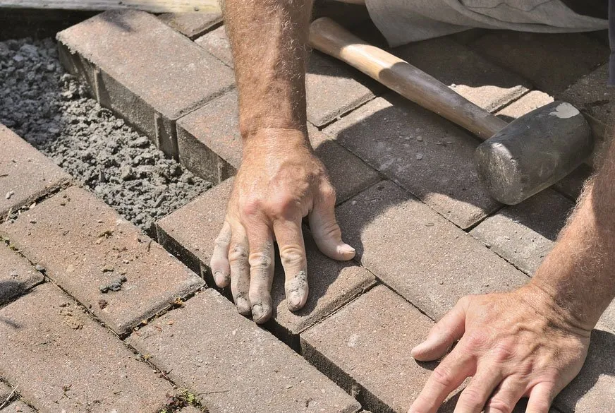 Slide of Chazaro Remodeling