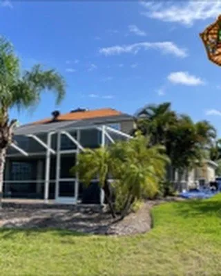 Slide of Chelle Roofing