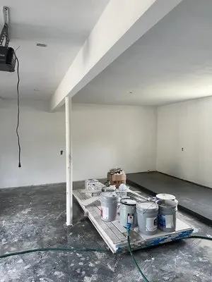 Chenal Painting Logo